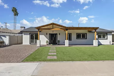 8632 E Highland Ave, Scottsdale, AZ 85251