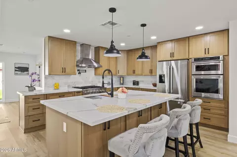 8632 E Highland Ave, Scottsdale, AZ 85251