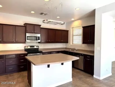 Kitchen - 3827 E Trigger Way, Gilbert, AZ 85297 photo 1 of 3