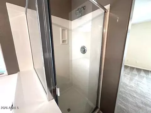 Bath - 3827 E Trigger Way, Gilbert, AZ 85297 photo 4 of 5
