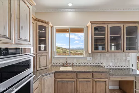 Kitchen - 619 E Briles Rd, Phoenix, AZ 85085 photo 2 of 7