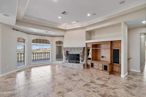 Living - 619 E Briles Rd, Phoenix, AZ 85085 photo 2 of 6