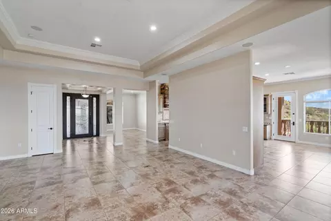 Entry Way - 619 E Briles Rd, Phoenix, AZ 85085 photo 4 of 11