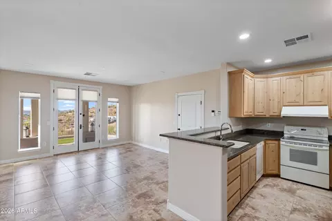 Living - 619 E Briles Rd, Phoenix, AZ 85085 photo 4 of 6