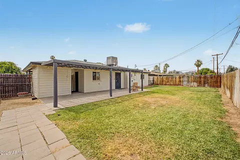 Exterior - 4237 N 34th Pl, Phoenix, AZ 85018 photo 5 of 7