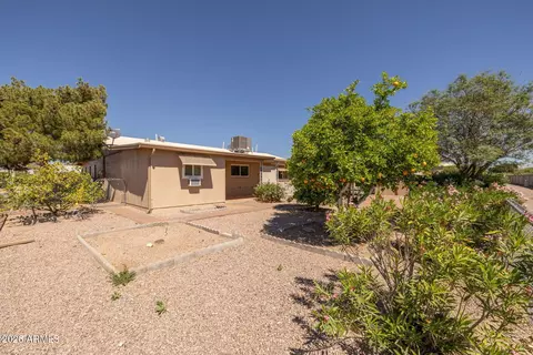 Exterior - 1879 W 14th Ave, Apache Junction, AZ 85120 photo 4 of 11