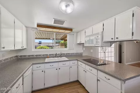 Kitchen - 1879 W 14th Ave, Apache Junction, AZ 85120 photo 3 of 7