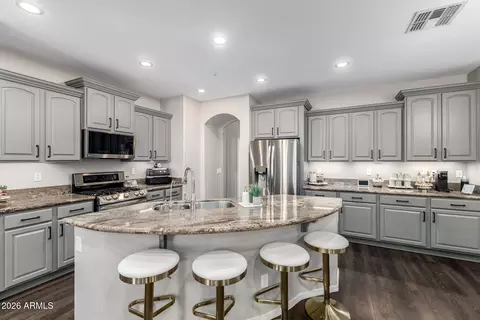 7220 W Ashby Dr, Peoria, AZ 85383