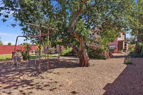 4702 E Alta Vista Rd, Phoenix, AZ 85042