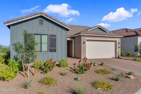 Exterior - 5995 N 207th Ave, Buckeye, AZ 85396 photo 8 of 9