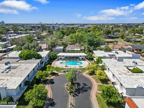 View/Area - 1944 E Medlock Dr, Phoenix, AZ 85016 photo 3 of 3