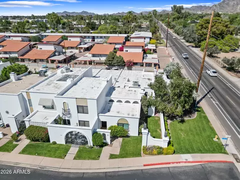 View/Area - 1944 E Medlock Dr, Phoenix, AZ 85016 photo 2 of 3