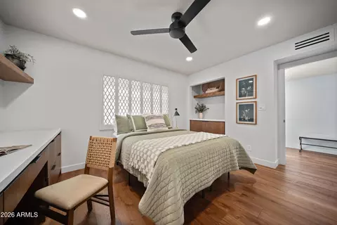 Bedroom - 1944 E Medlock Dr, Phoenix, AZ 85016 photo 4 of 5