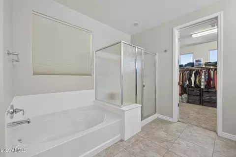 Bath - 2676 E La Costa Dr, Gilbert, AZ 85298 photo 1 of 4