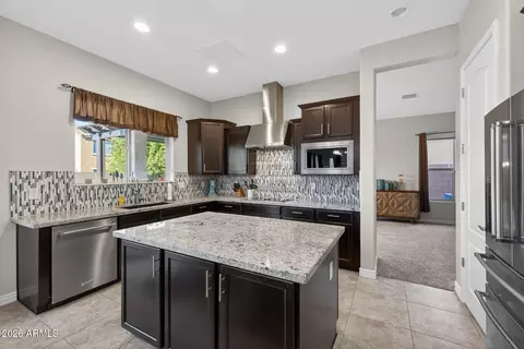 Kitchen - 2676 E La Costa Dr, Gilbert, AZ 85298 photo 2 of 5