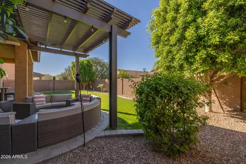 Exterior - 2676 E La Costa Dr, Gilbert, AZ 85298 photo 8 of 10