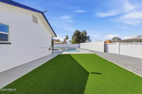 Exterior - 1534 E Hampton Cir, Mesa, AZ 85204 photo 10 of 10