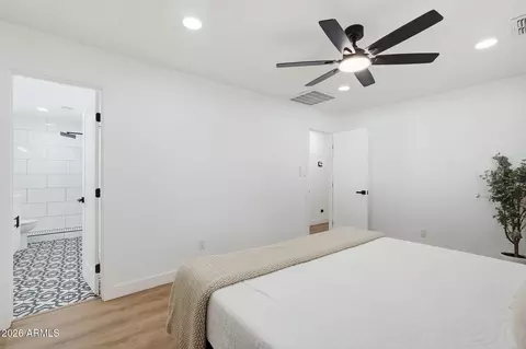 Bedroom - 1534 E Hampton Cir, Mesa, AZ 85204 photo 5 of 7