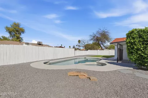 Exterior - 1534 E Hampton Cir, Mesa, AZ 85204 photo 8 of 10