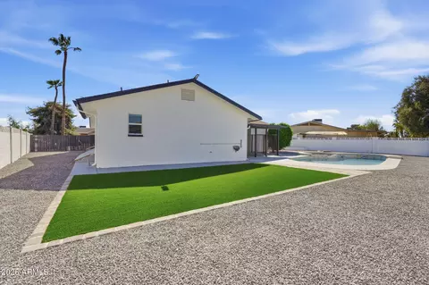 Exterior - 1534 E Hampton Cir, Mesa, AZ 85204 photo 9 of 10