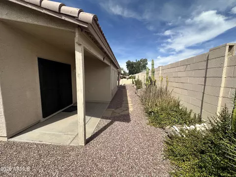 Exterior - 2101 S Meridian Rd #172, Apache Junction, AZ 85120 photo 2 of 3