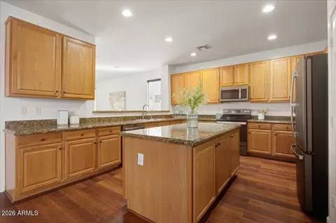 Kitchen - 3260 E Mead Dr, Gilbert, AZ 85298 photo 2 of 3