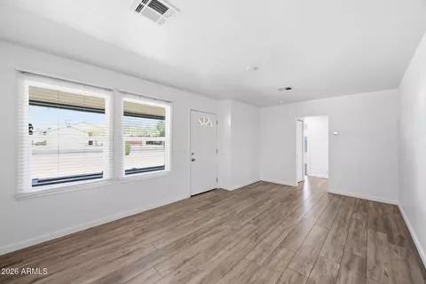 1005 E Mariposa St, Phoenix, AZ 85014 photo 8