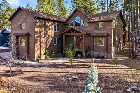 8505 Pinewood Dr, Pinetop, AZ 85935