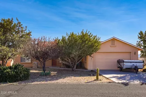 4835 E Mallard Dr, Rimrock, AZ 86335
