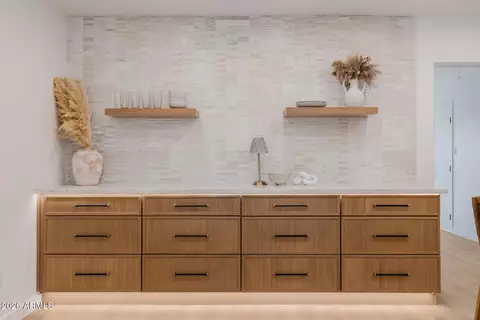 7539 E Palm Ln, Scottsdale, AZ 85257