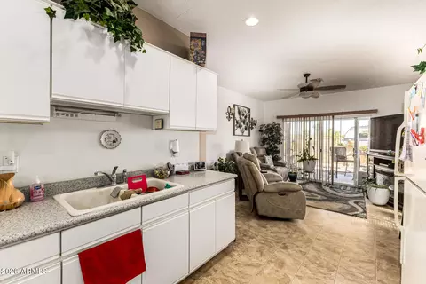 Kitchen - 22843 E Ivanhoe St, Mesa, AZ 85212 photo 9 of 9