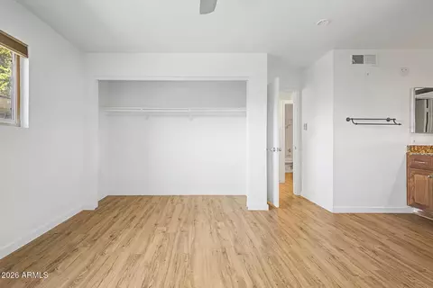 Bedroom - 5525 E Thomas Rd #Q4, Phoenix, AZ 85018 photo 3 of 4