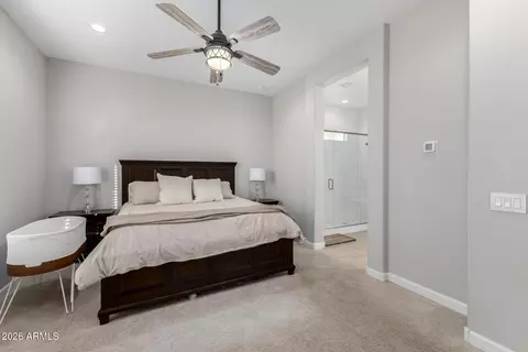 Bedroom - 2314 E Questa Dr, Phoenix, AZ 85024 photo 2 of 4