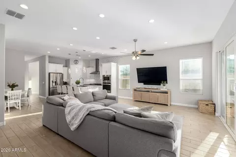 Other - 2314 E Questa Dr, Phoenix, AZ 85024 photo 7 of 16
