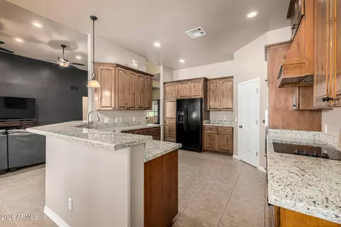 Kitchen - 1910 E Joy Ranch Rd, Phoenix, AZ 85086 photo 2 of 2