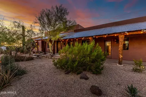 Exterior - 1910 E Joy Ranch Rd, Phoenix, AZ 85086 photo 2 of 6
