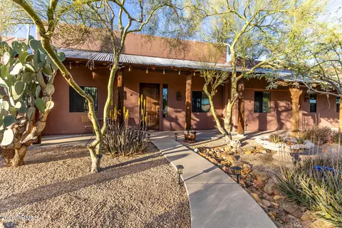 Exterior - 1910 E Joy Ranch Rd, Phoenix, AZ 85086 photo 6 of 6