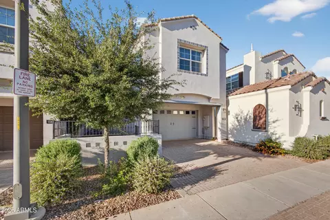 1568 E Shannon St, Gilbert, AZ 85295 photo 4