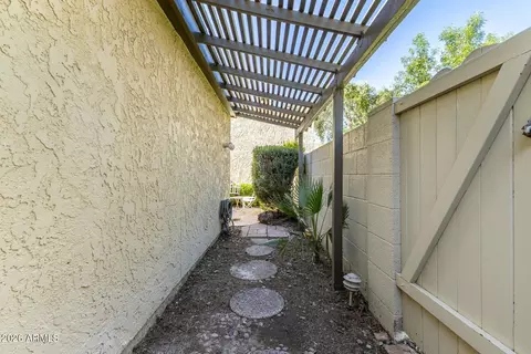 4323 N 28th Way, Phoenix, AZ 85016 photo 23