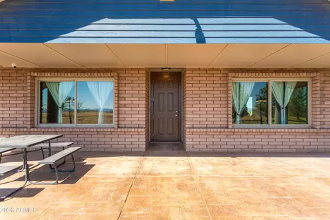 4333 W Dillman Rd, Elfrida, AZ 85610