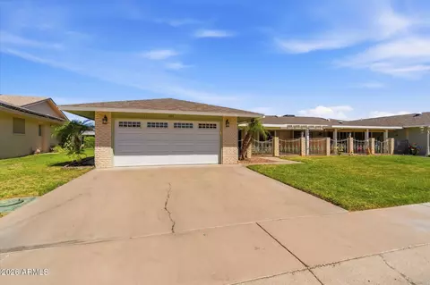 10616 W Roundelay Cir, Sun City, AZ 85351