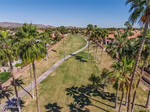 View/Area - 16840 S 36th Pl, Phoenix, AZ 85048 photo 4 of 15