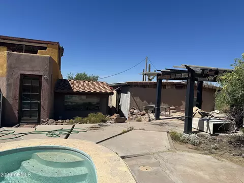 Exterior - 2635 N Prospectors Rd, Apache Junction, AZ 85119 photo 9 of 9