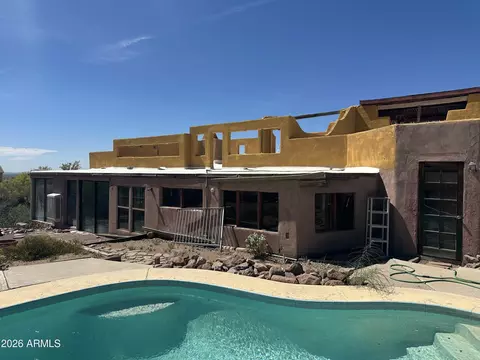 Exterior - 2635 N Prospectors Rd, Apache Junction, AZ 85119 photo 8 of 9