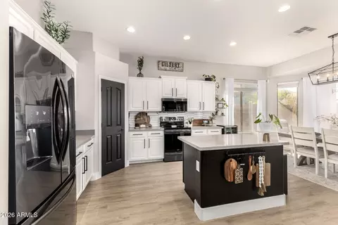 Kitchen - 4109 E Patrick St, Gilbert, AZ 85295 photo 3 of 4