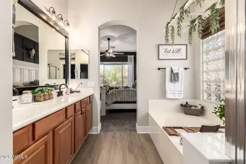 Bath - 4109 E Patrick St, Gilbert, AZ 85295 photo 3 of 4
