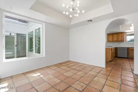 Dining - 341 E Deepdale Rd, Phoenix, AZ 85022 photo 1 of 1