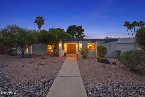 Exterior - 341 E Deepdale Rd, Phoenix, AZ 85022 photo 3 of 14