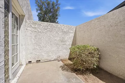 Exterior - 341 E Deepdale Rd, Phoenix, AZ 85022 photo 8 of 14