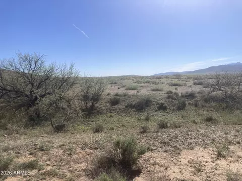 324 N Unmarked Rd #324, Willcox, AZ 85643